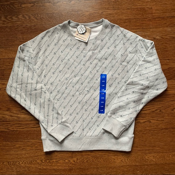 SOLD Champion Reverse Weave Crewneck NWT - Picture 2 of 4